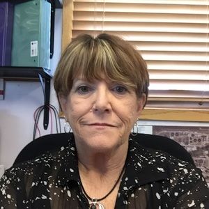 Meet your Posher, Linda